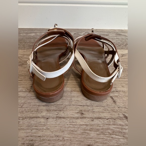 🎉🎉🎉 SOLD!🎉🎉🎉Hermes flat gladiator sandals - Picture 5 of 9